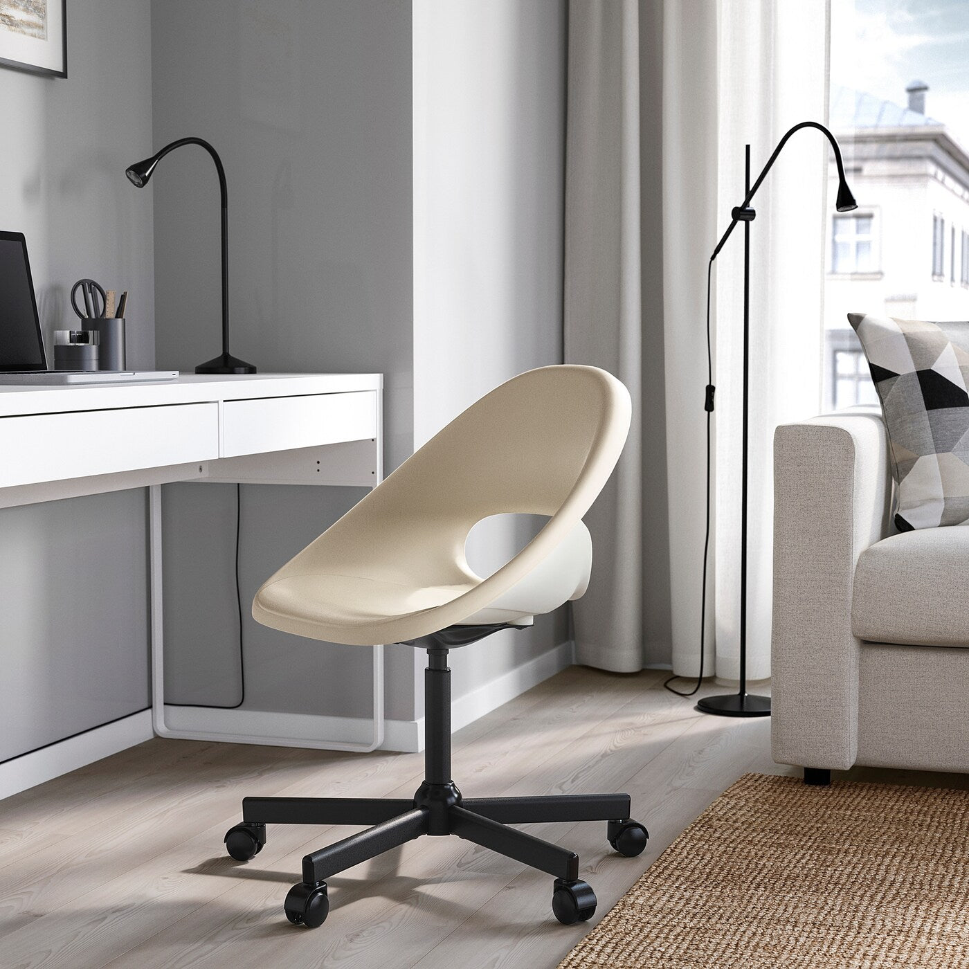 ELDBERGET / MALSKÄR Swivel chair, beige/white