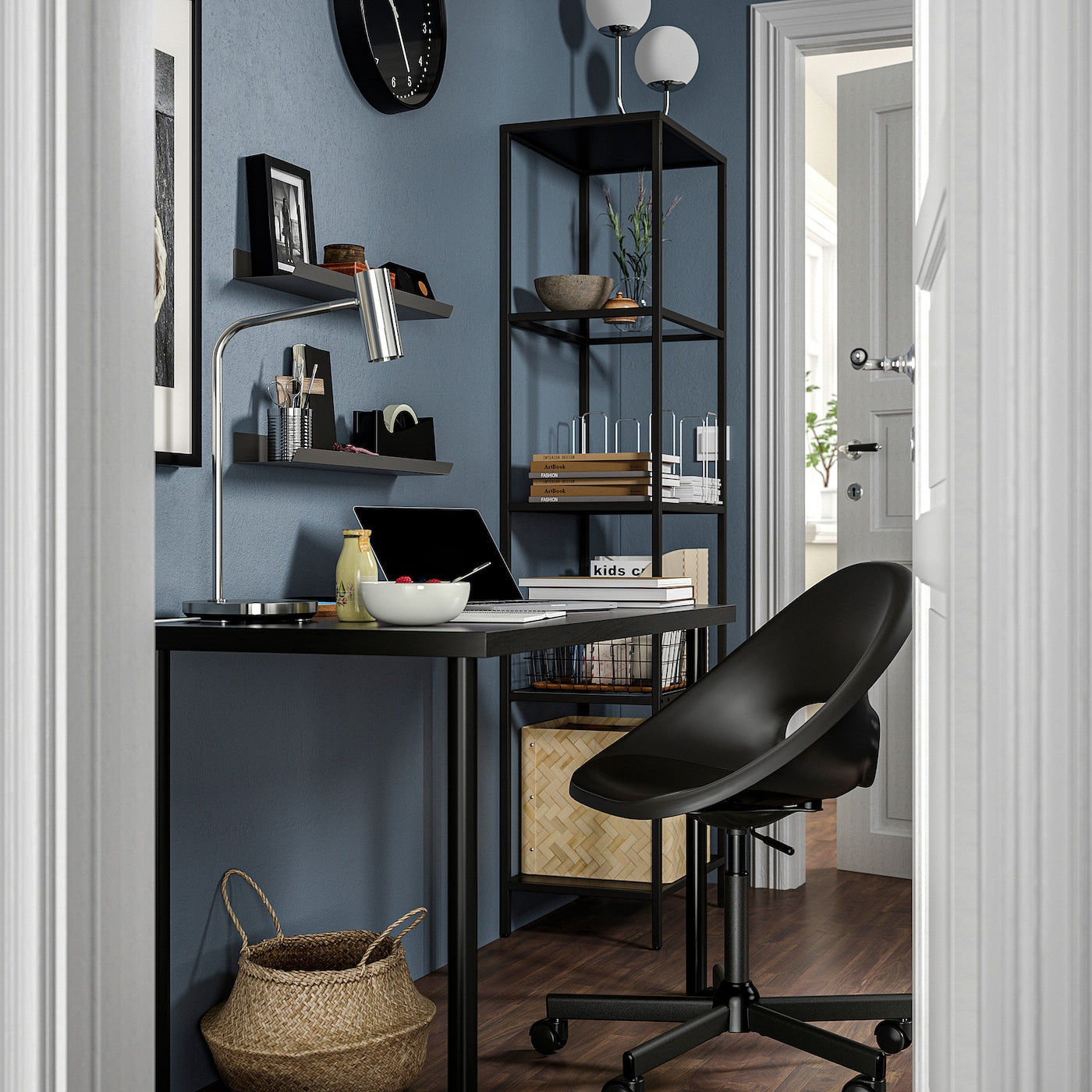 ELDBERGET / MALSKÄR Swivel chair, beige/white