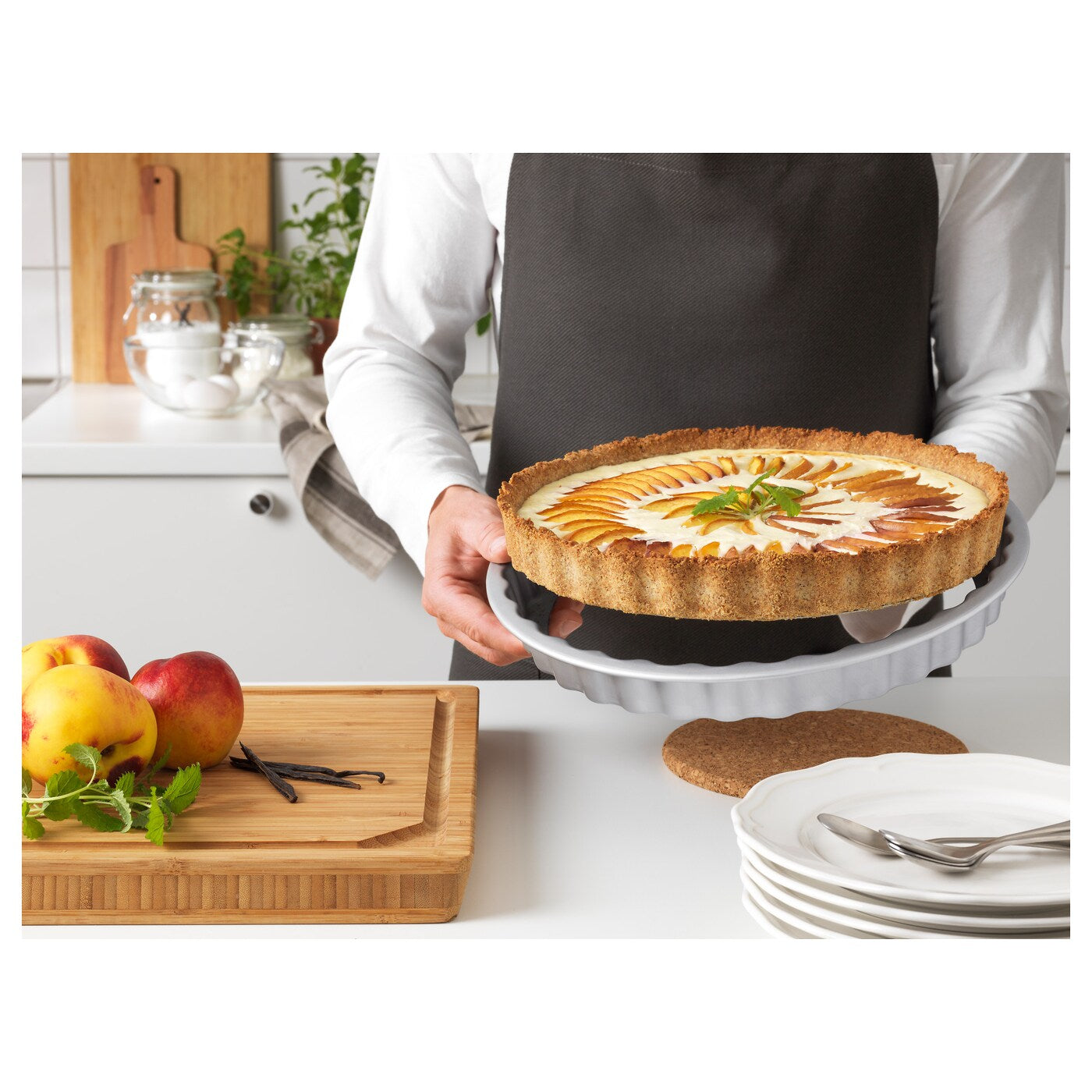 VARDAGEN Pie dish, silver-colour, 31 cm/1.8 l