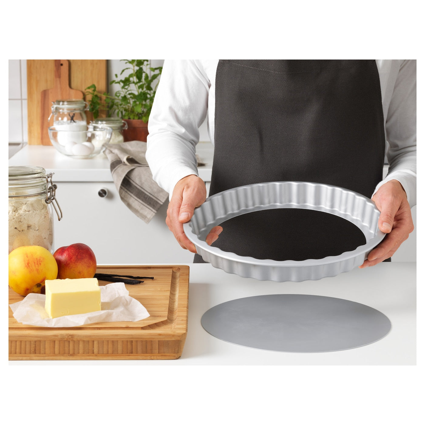 VARDAGEN Pie dish, silver-colour, 31 cm/1.8 l