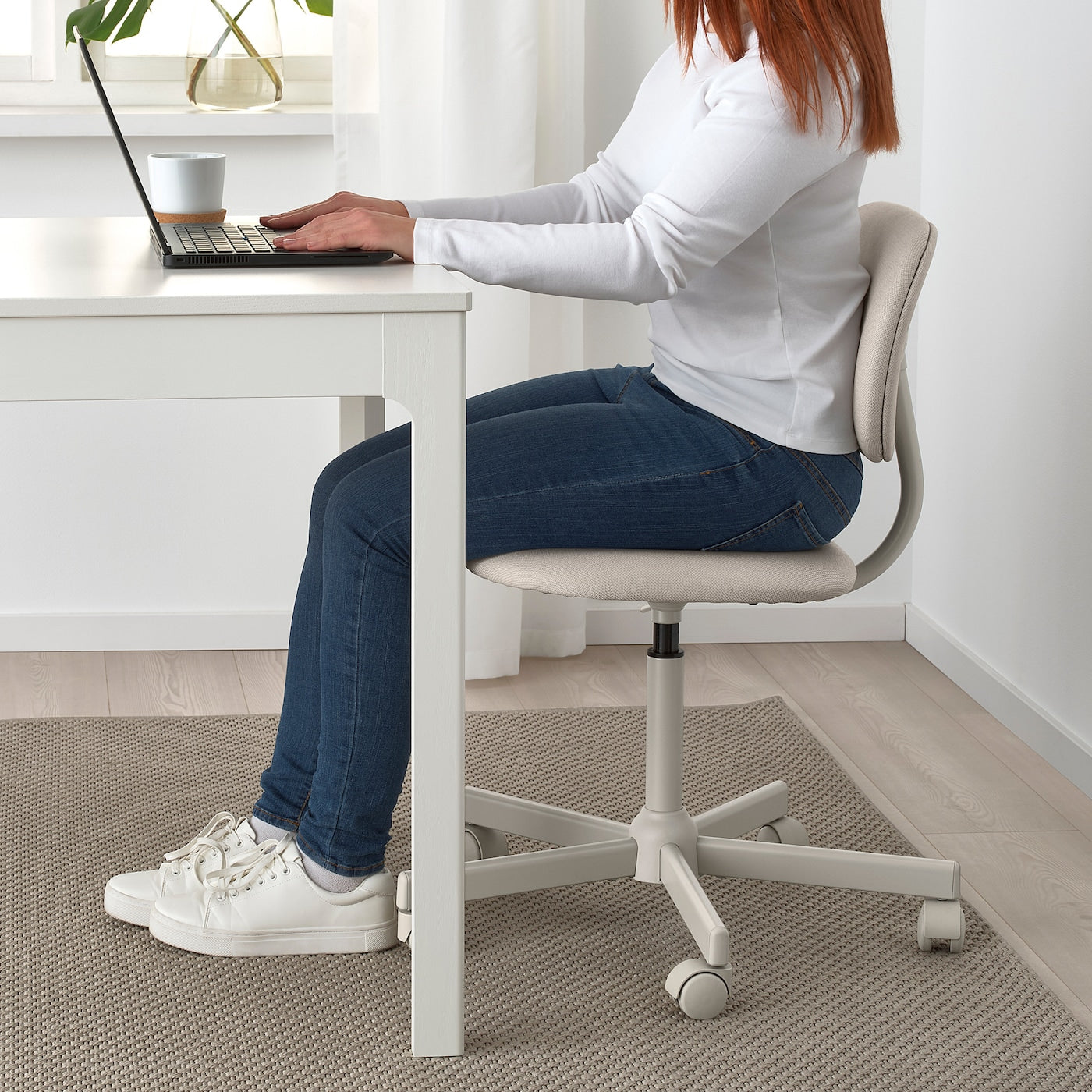 BLECKBERGET Swivel chair, Idekulla dark grey