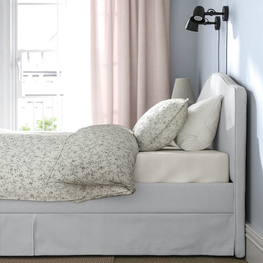 RAMNEFJÄLL Upholstered bed frame, Klovsta grey/white/Luröy, 180x200 cm