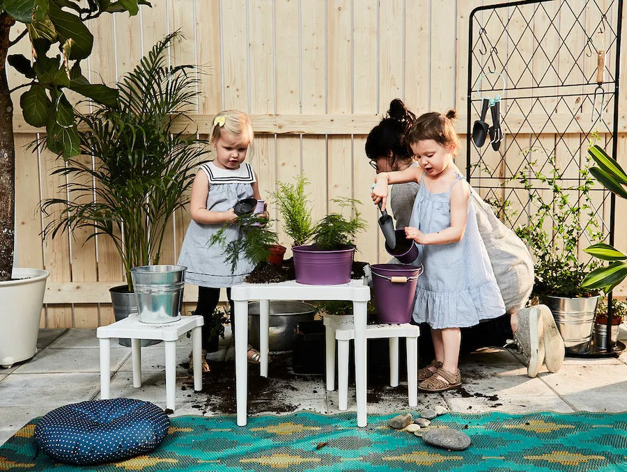 UTTER Children's table, in/outdoor/white