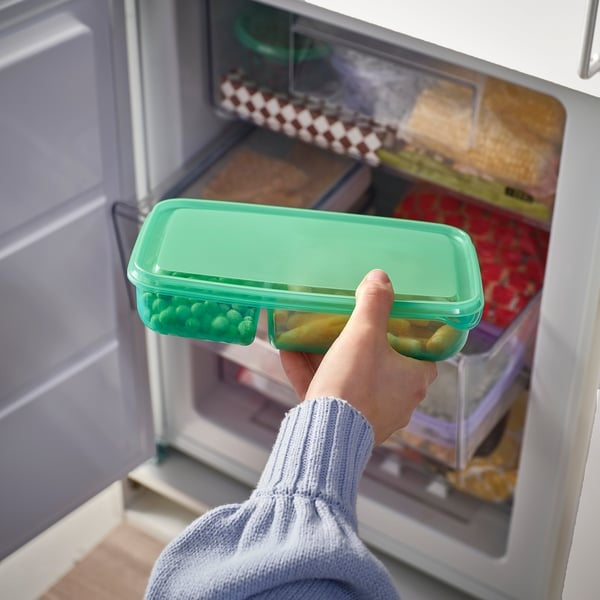 PRUTA Sandwich container with lid, lilac/green, 22x14x5 cm