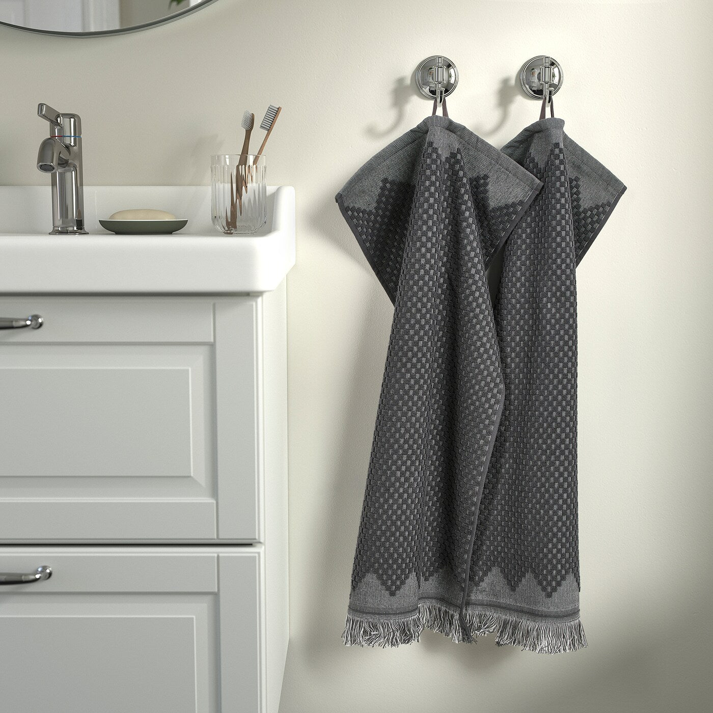 FJÄLLSTARR Bath towel, dark grey, 70x140 cm