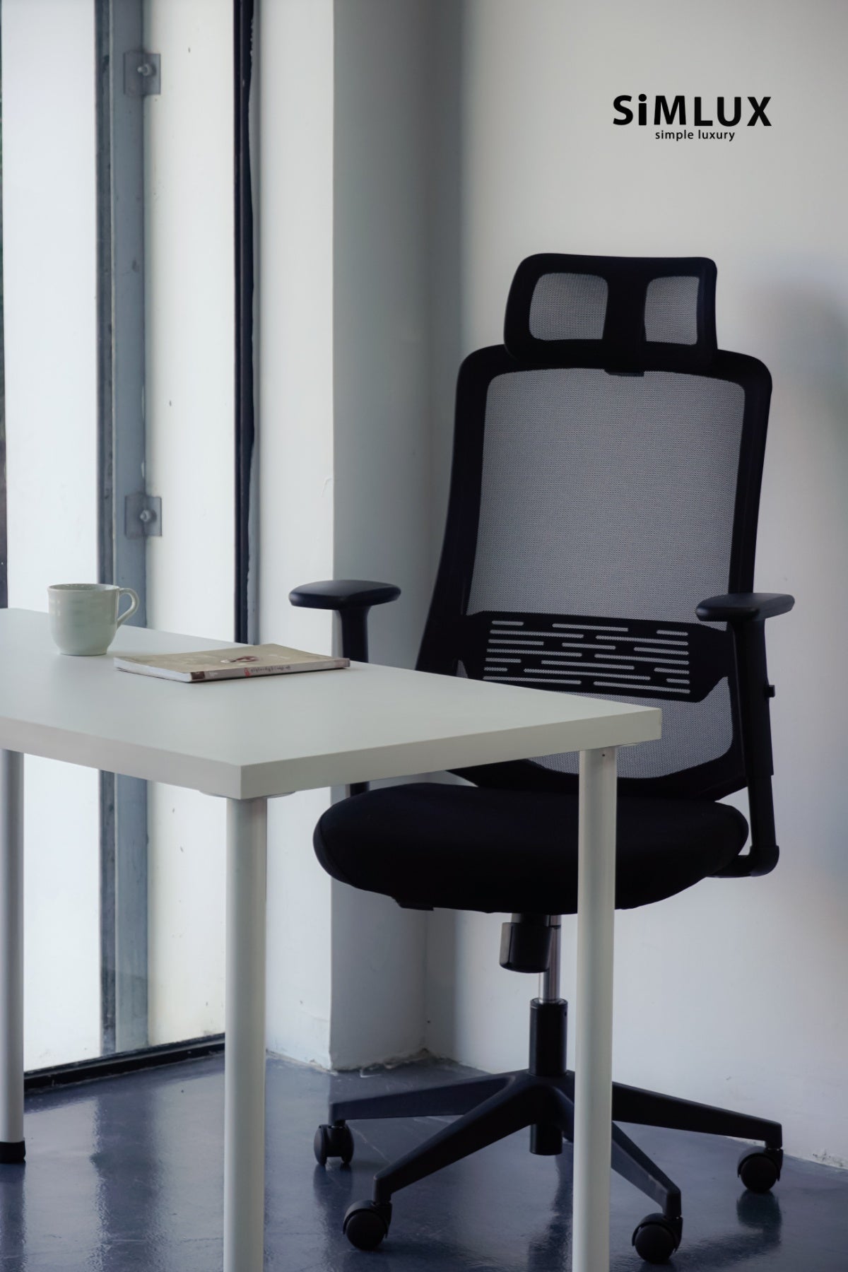 SiMLUX Simple Desk 2 white