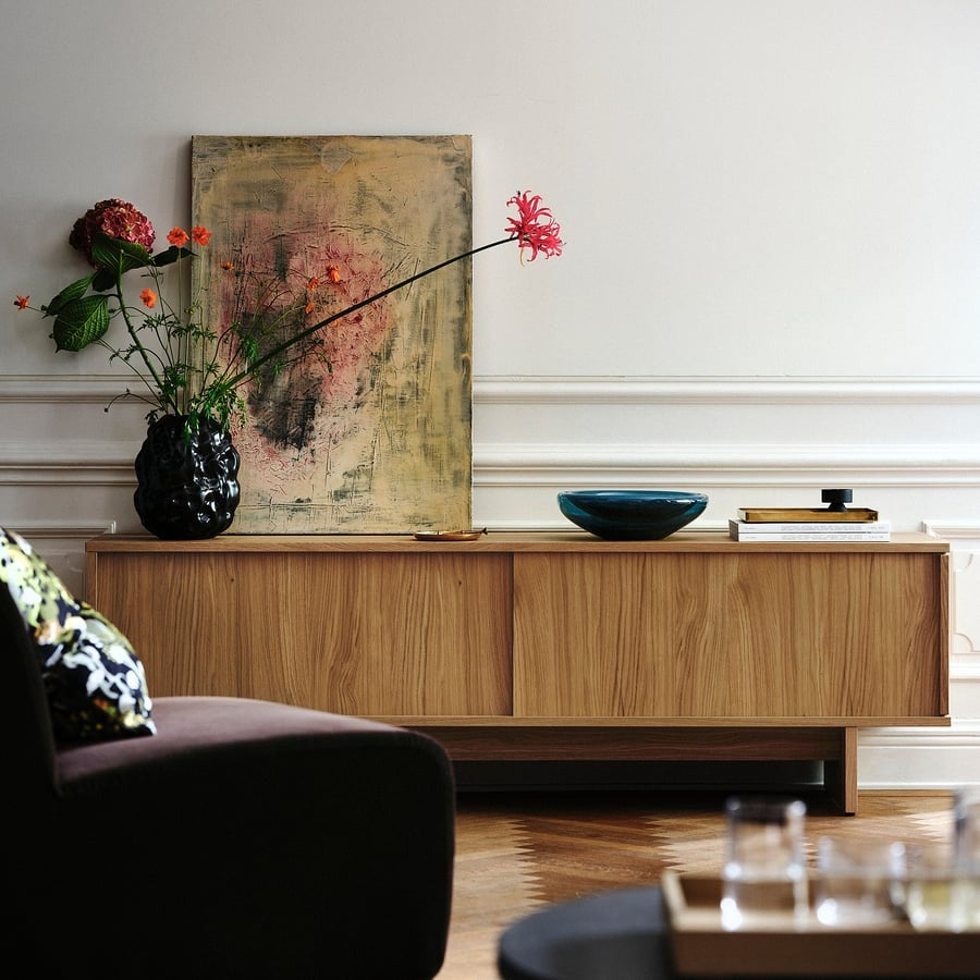 STOCKHOLM 2025 TV bench with sliding doors, oak veneer, 179x42x56 cm