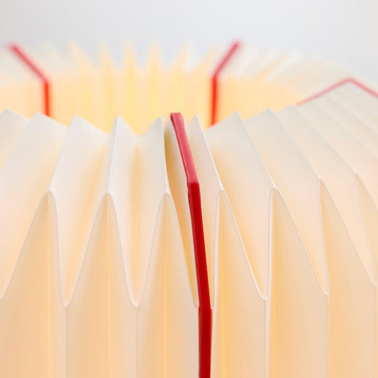 STRÅLA Table lamp, white/red